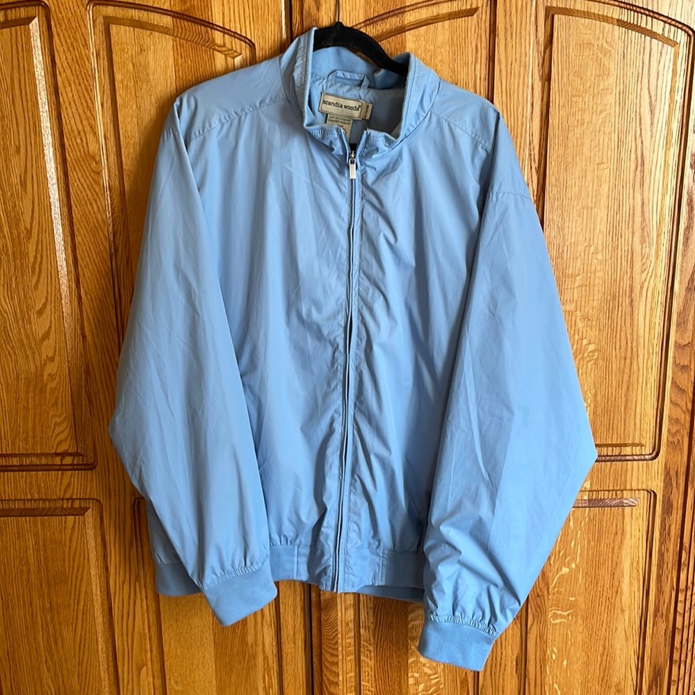 Scandia Woods Windbreaker